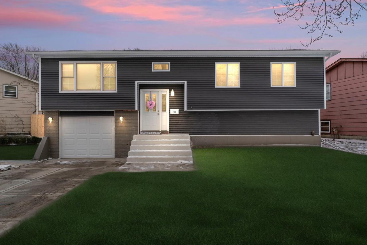 1780 225th Pl., Sauk Village, IL 60411