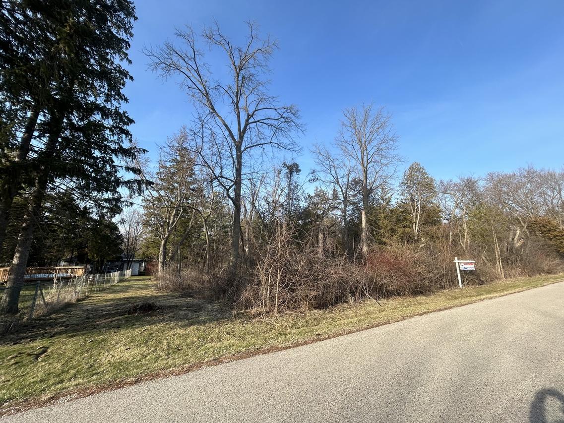Lot 17 & 18 Harding Ave., Richmond, IL 60071