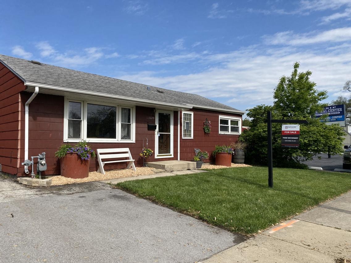 11820 S Pulaski Ave., Alsip, IL 60803
