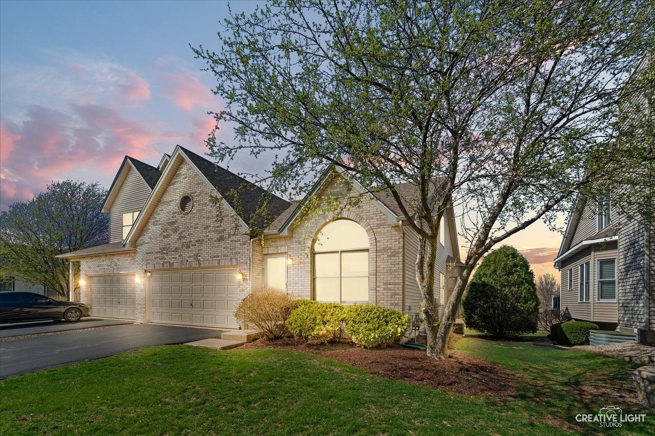 574 Sudbury Cir., Oswego, IL 60543