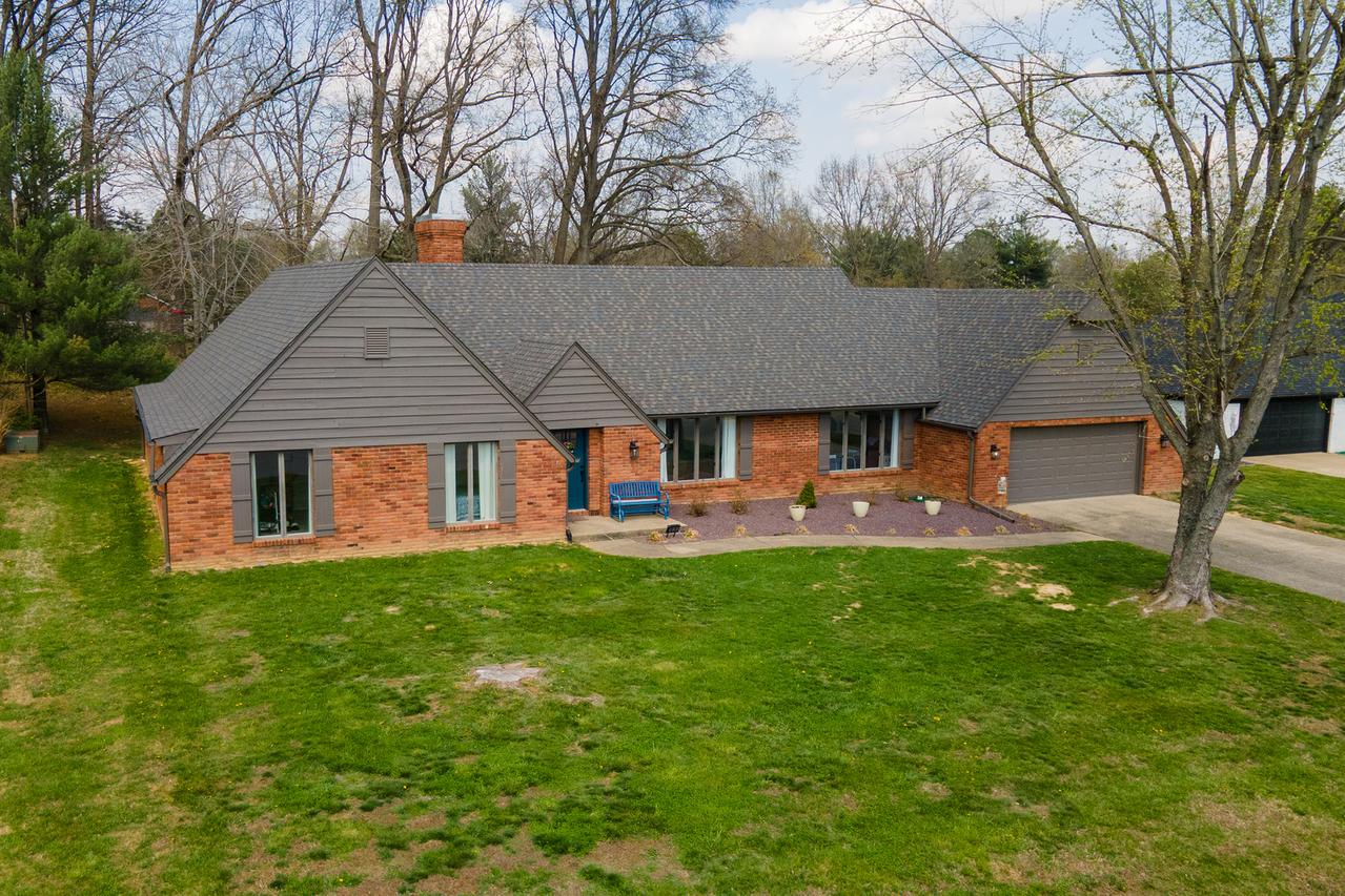 1816 Wolff Dr., Marion, IL 62959