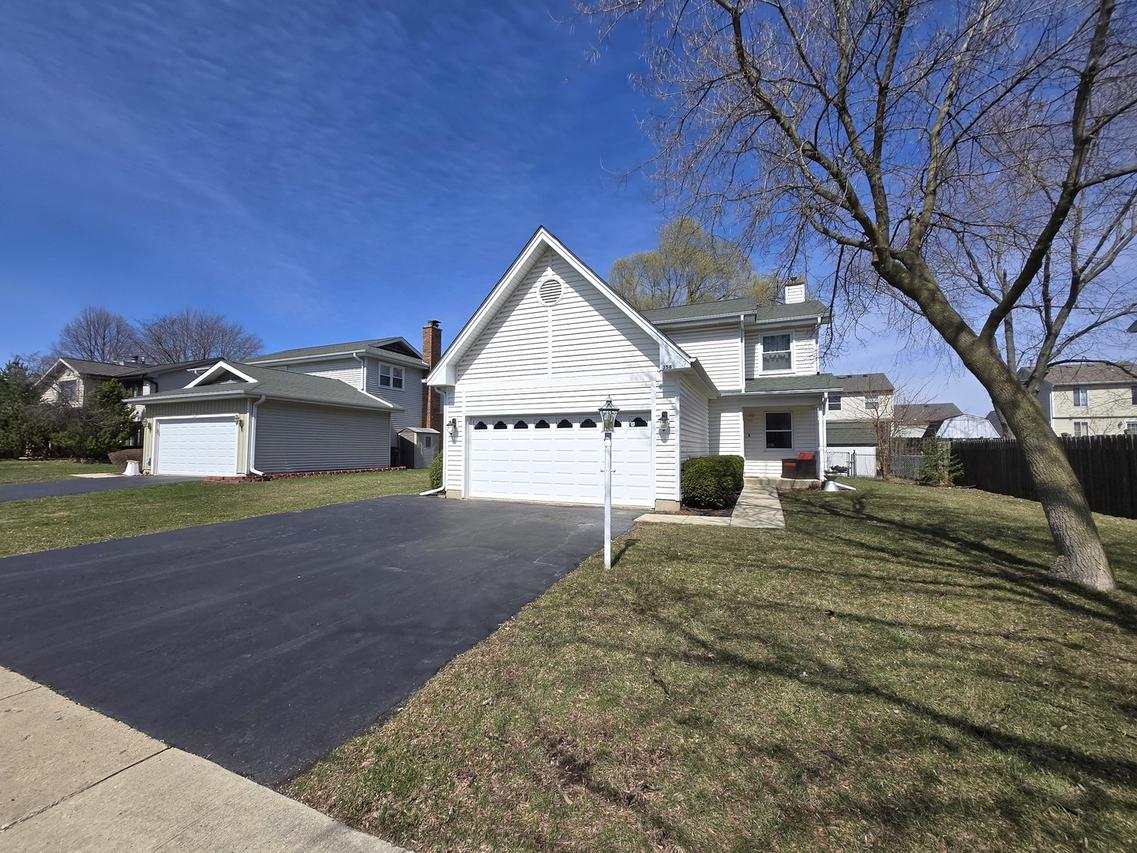 358 Westgate Ter., Streamwood, IL 60107