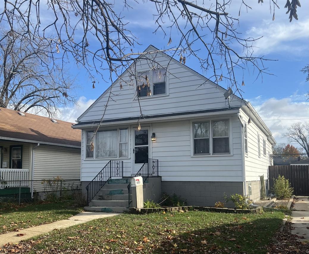 15033 Hamlin Ave., Midlothian, IL 60445