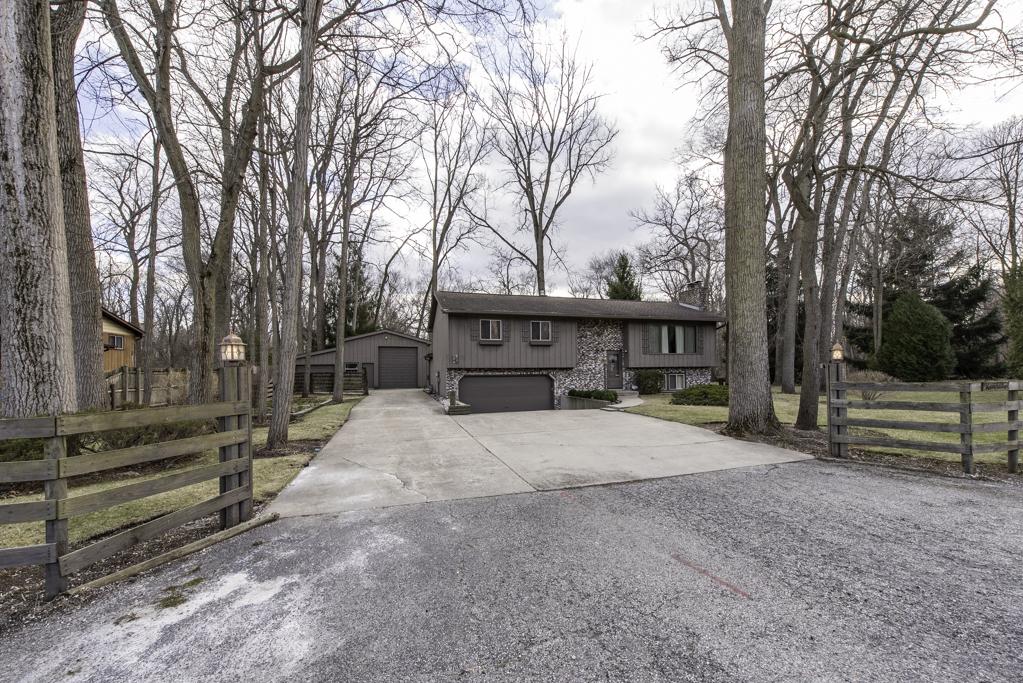 9743 W 16th St., Zion, IL 60099