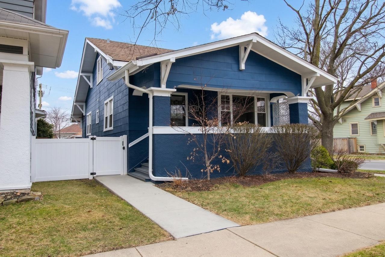 [Address Hidden by Seller], Oak Park, IL 60302