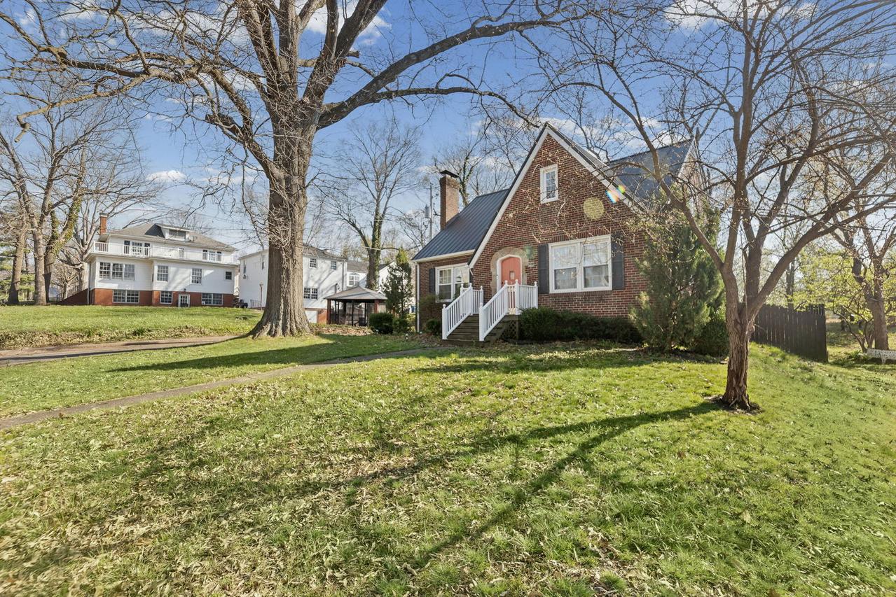 710 Pavey Ave., Mt Vernon, IL 62864