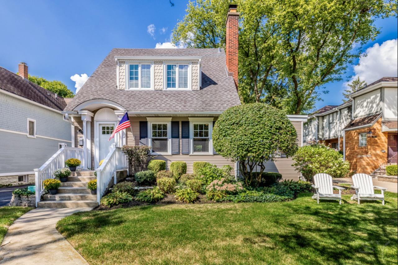 4616 Grand Ave., Western Springs, IL 60558