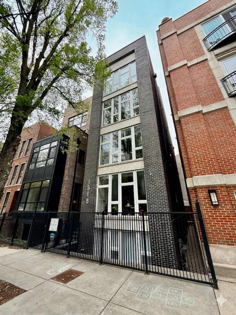 1518 W Thomas St. #2, Chicago, IL 60642