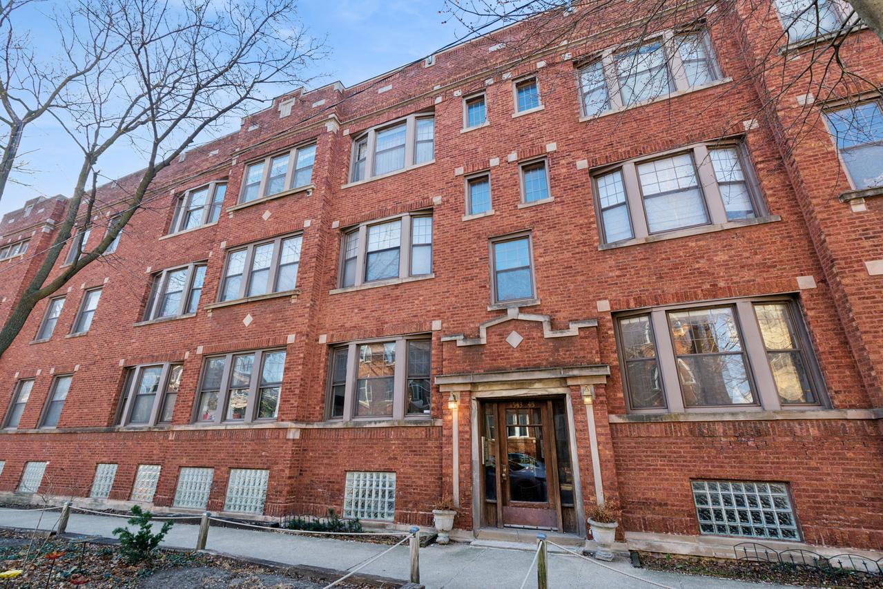 [Address Hidden by Seller], Chicago, IL 60626