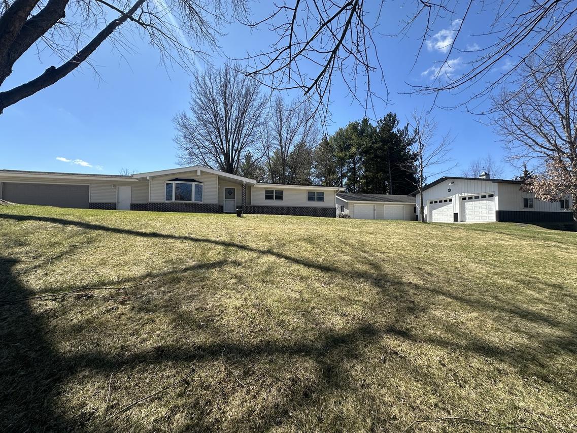 14740 Norrish Rd., Morrison, IL 61270