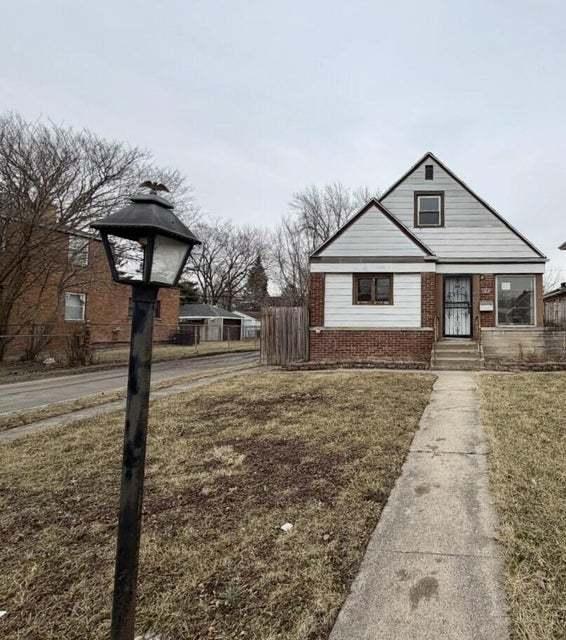 1593 Kenilworth Dr., Calumet City, IL 60409