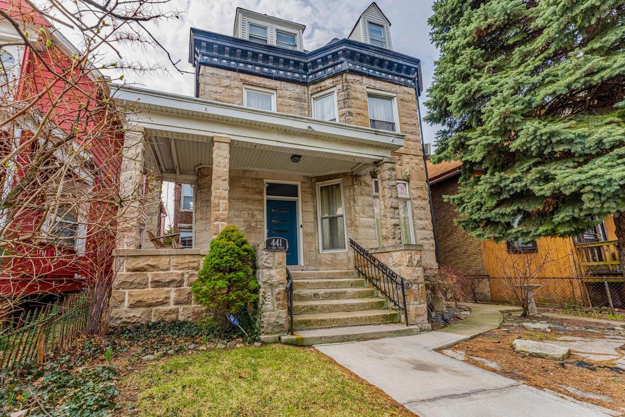 441 E 42nd St., Chicago, IL 60653