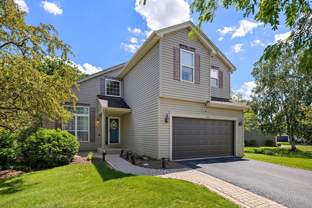 424 Big Cloud Pass, Lake In The Hills, IL 60156