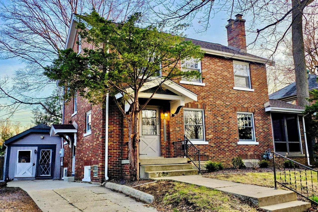 503 E Chestnut St., Bloomington, IL 61701