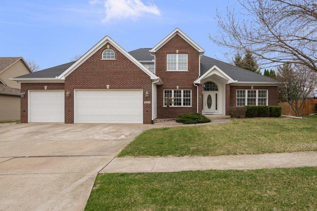 8903 Highland Dr., Rock Island, IL 61201