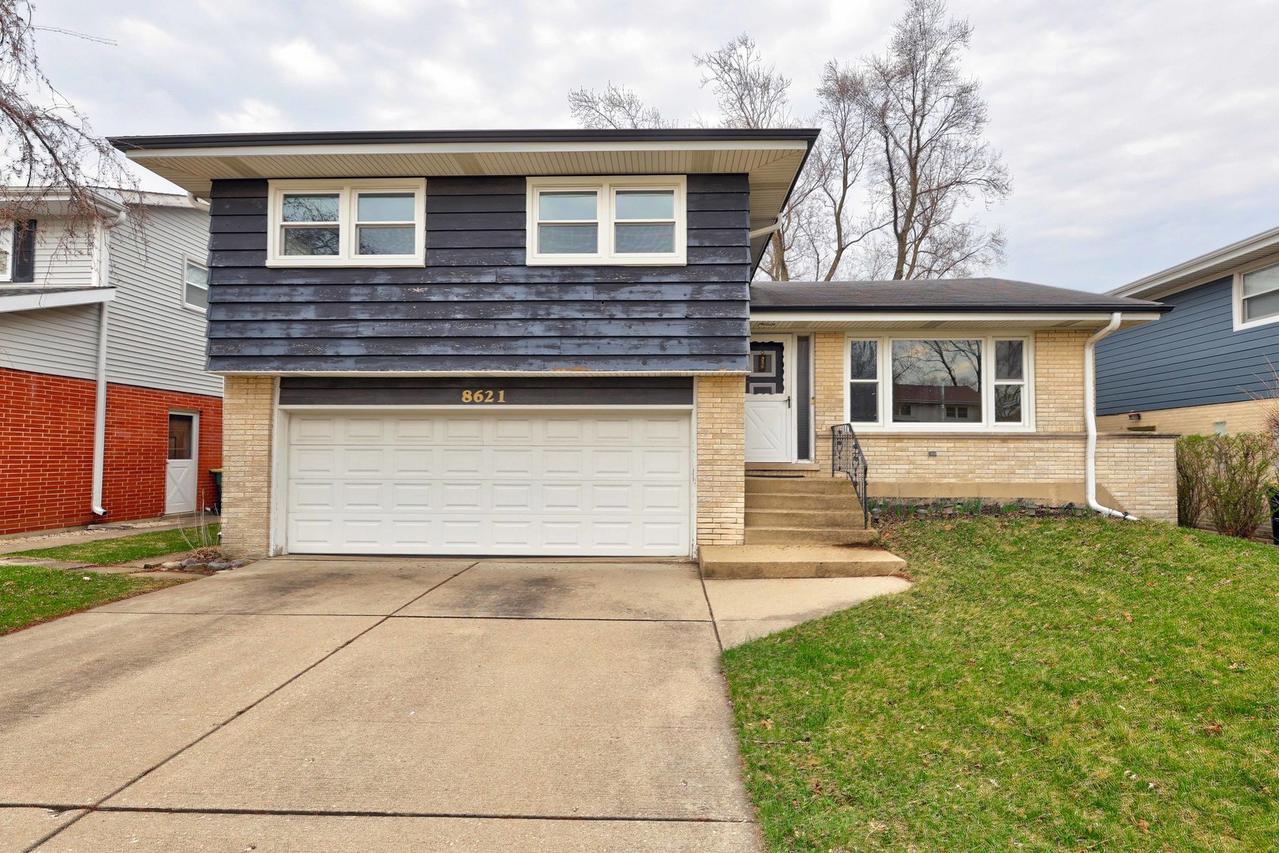 [Address Hidden by Seller], Niles, IL 60714