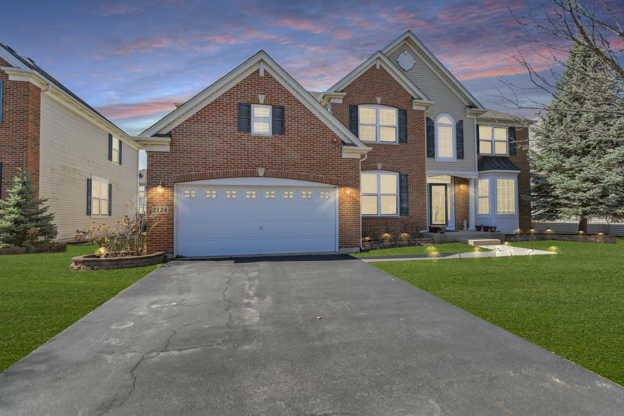 2124 Amelia Ln., Hoffman Estates, IL 60192