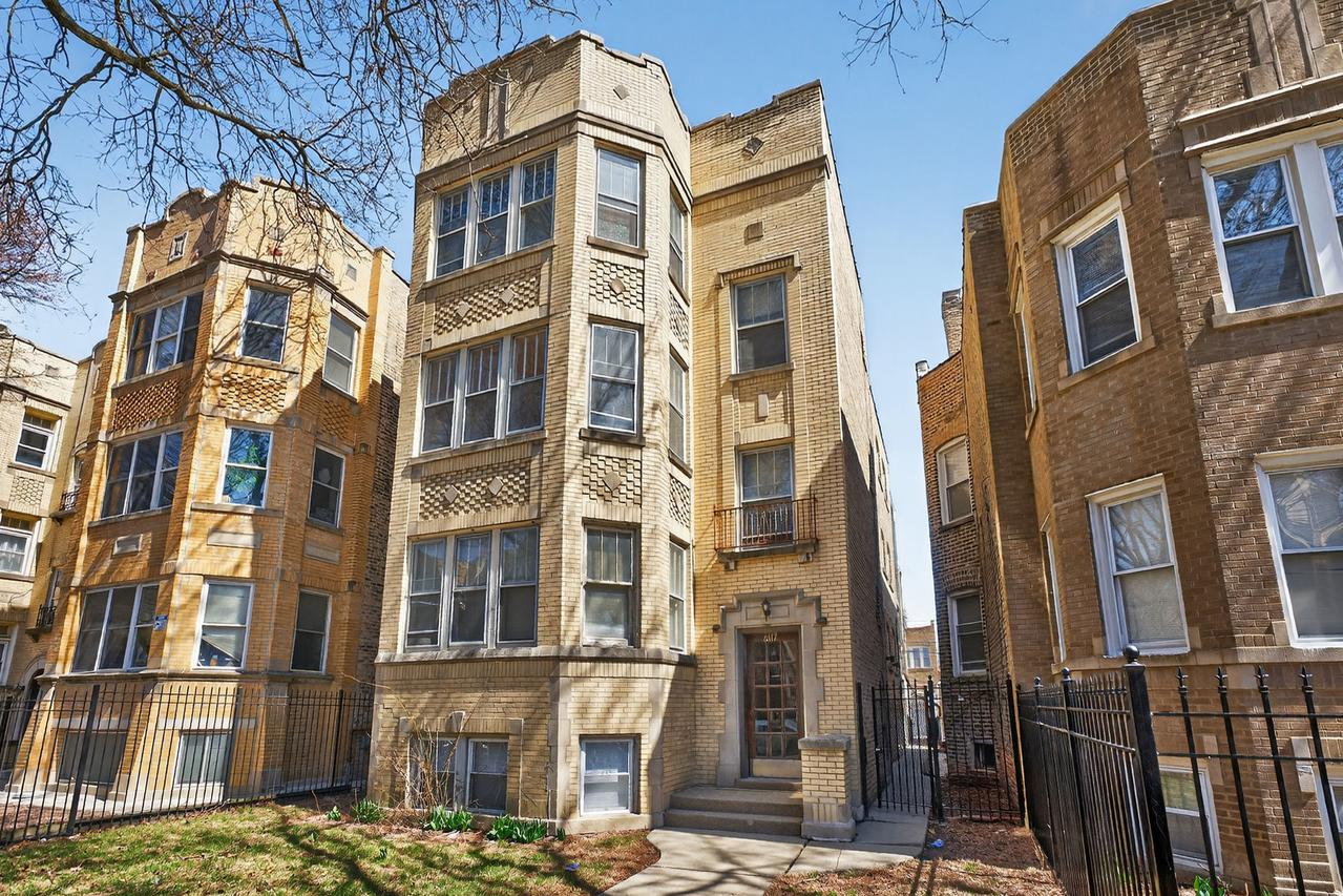 6117 N Washtenaw Ave., Chicago, IL 60659