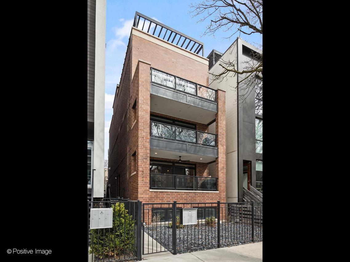 2044 W Rice St. #1, Chicago, IL 60622
