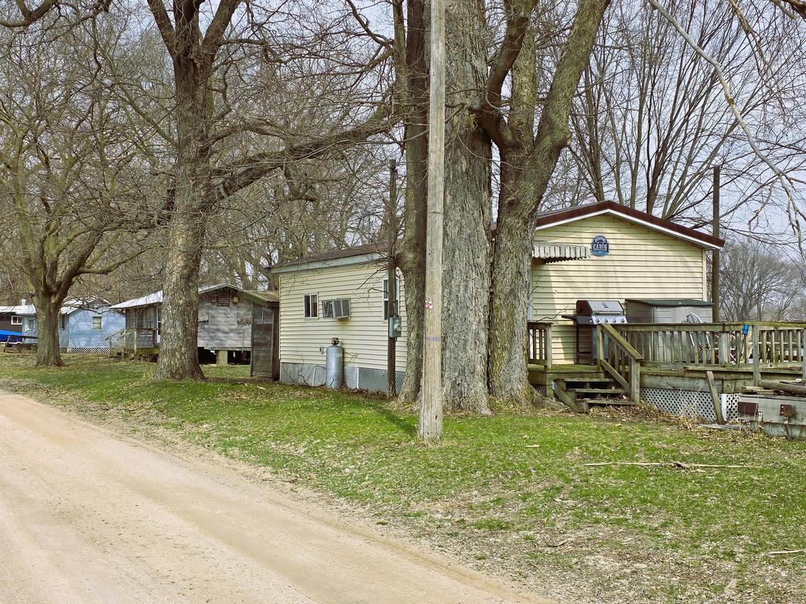 13420 Howard Rd., Prophetstown, IL 61277