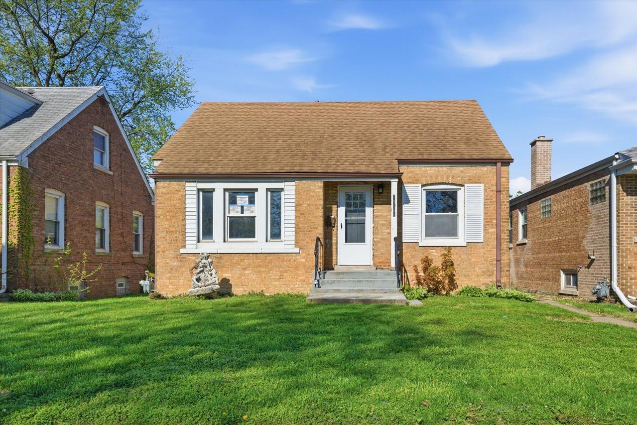 14104 S Clark St., Riverdale, IL 60827