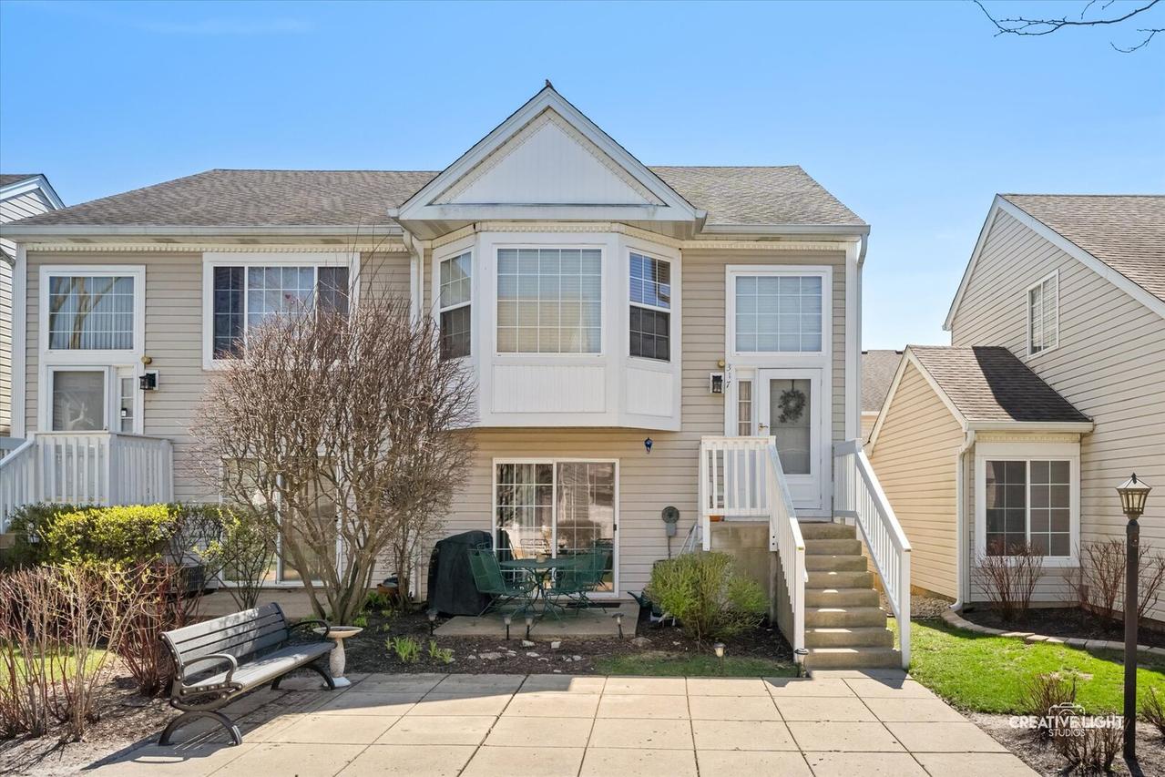 317 Hidden Creek Ln., North Aurora, IL 60542