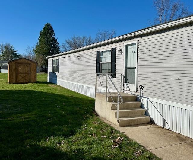 2040 Constitution Ave., Urbana, IL 61802