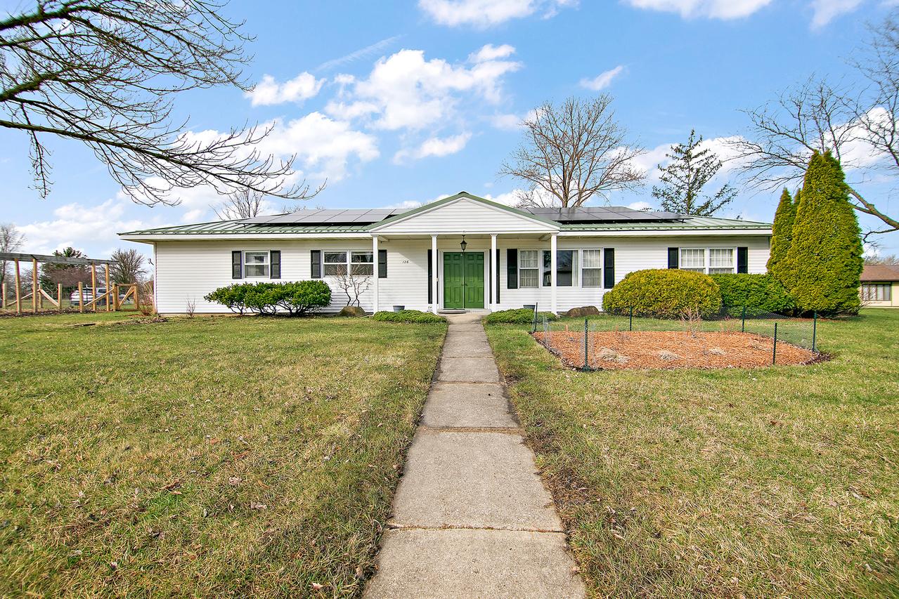 126 Sun St., Cabery, IL 60919