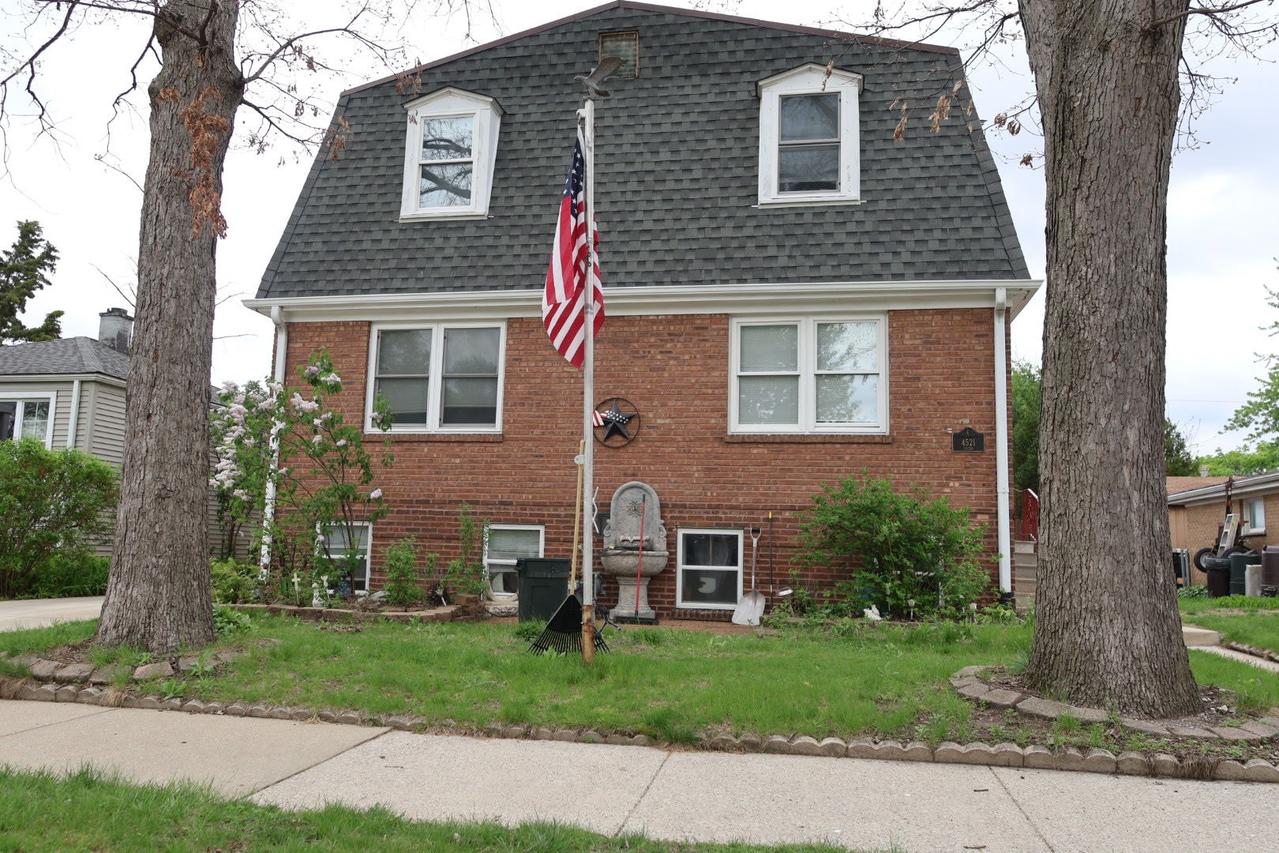 4521 Wisconsin Ave., Forest View, IL 60402