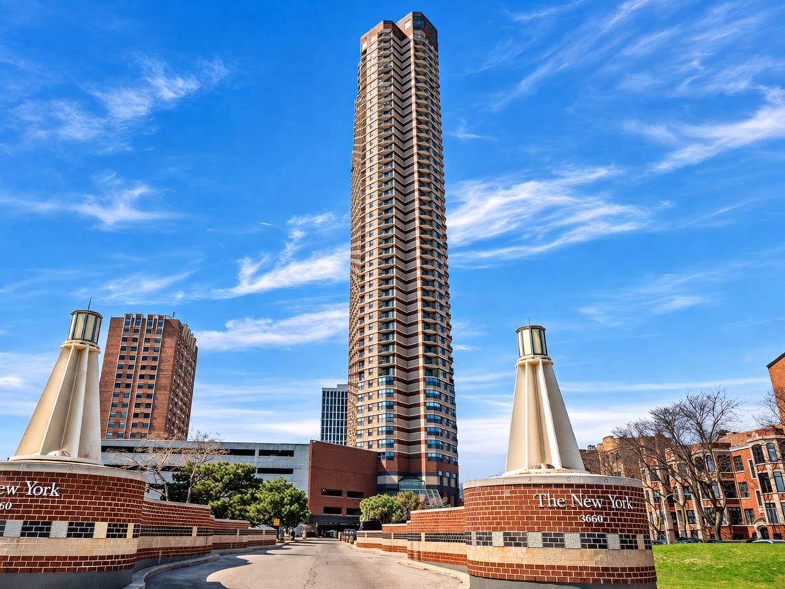 3660 N Lake Shore Dr. #502, Chicago, IL 60613