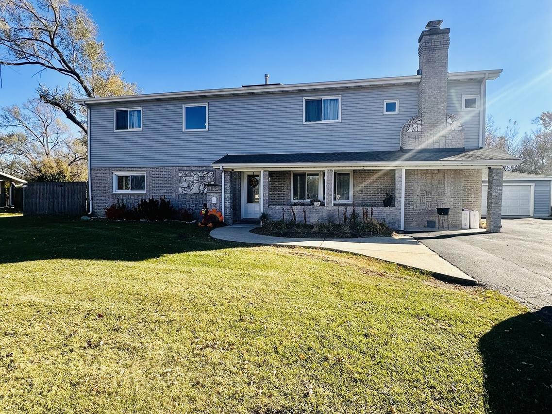 4501 185th St., Country Club Hills, IL 60478