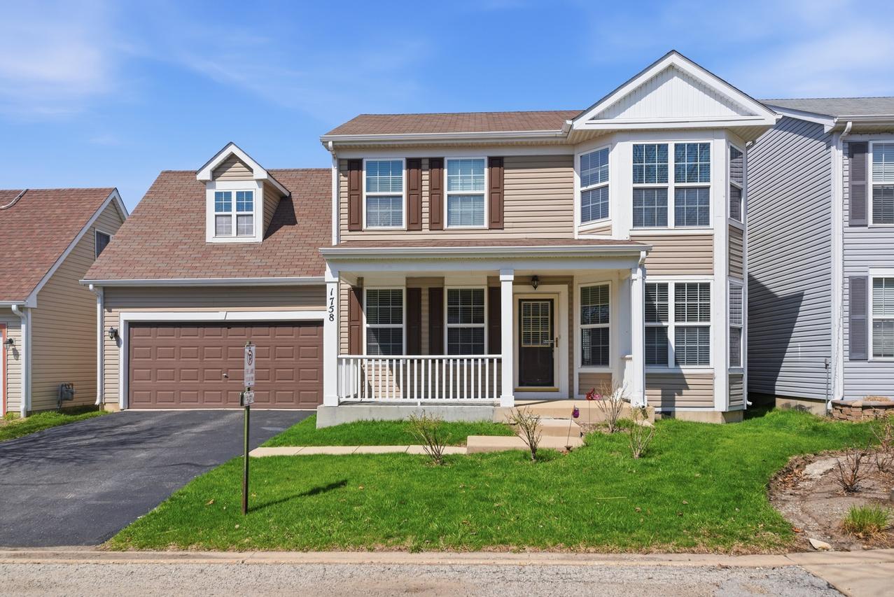 1758 Edith Ln., Aurora, IL 60504