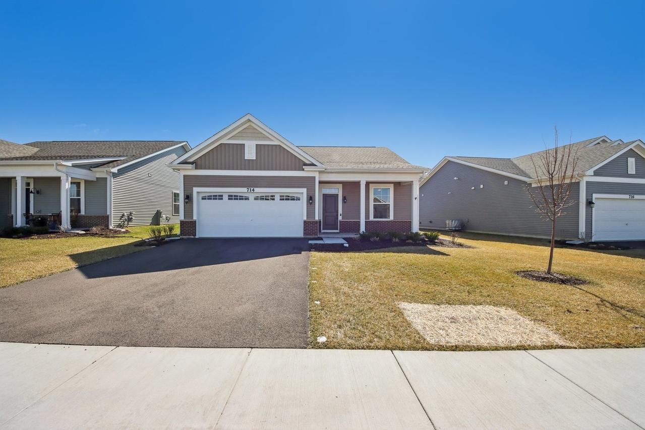 714 Alberta Ave., Oswego, IL 60543