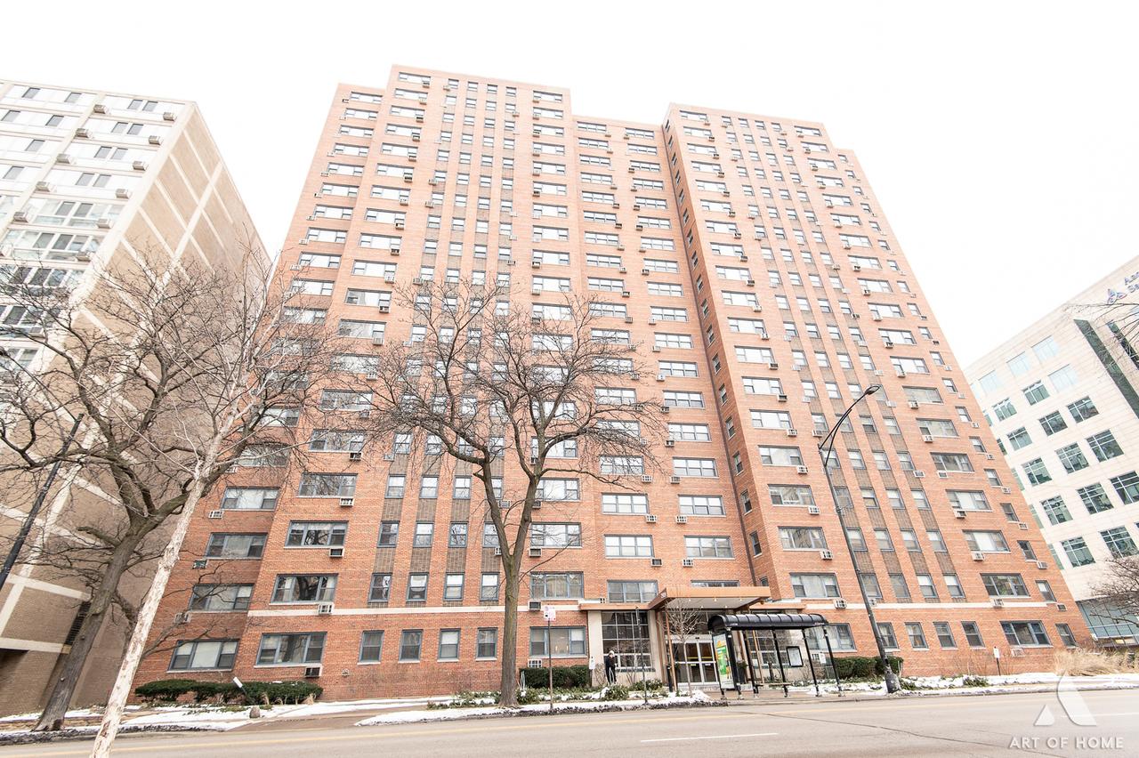 2909 N Sheridan Rd. #407, Chicago, IL 60657