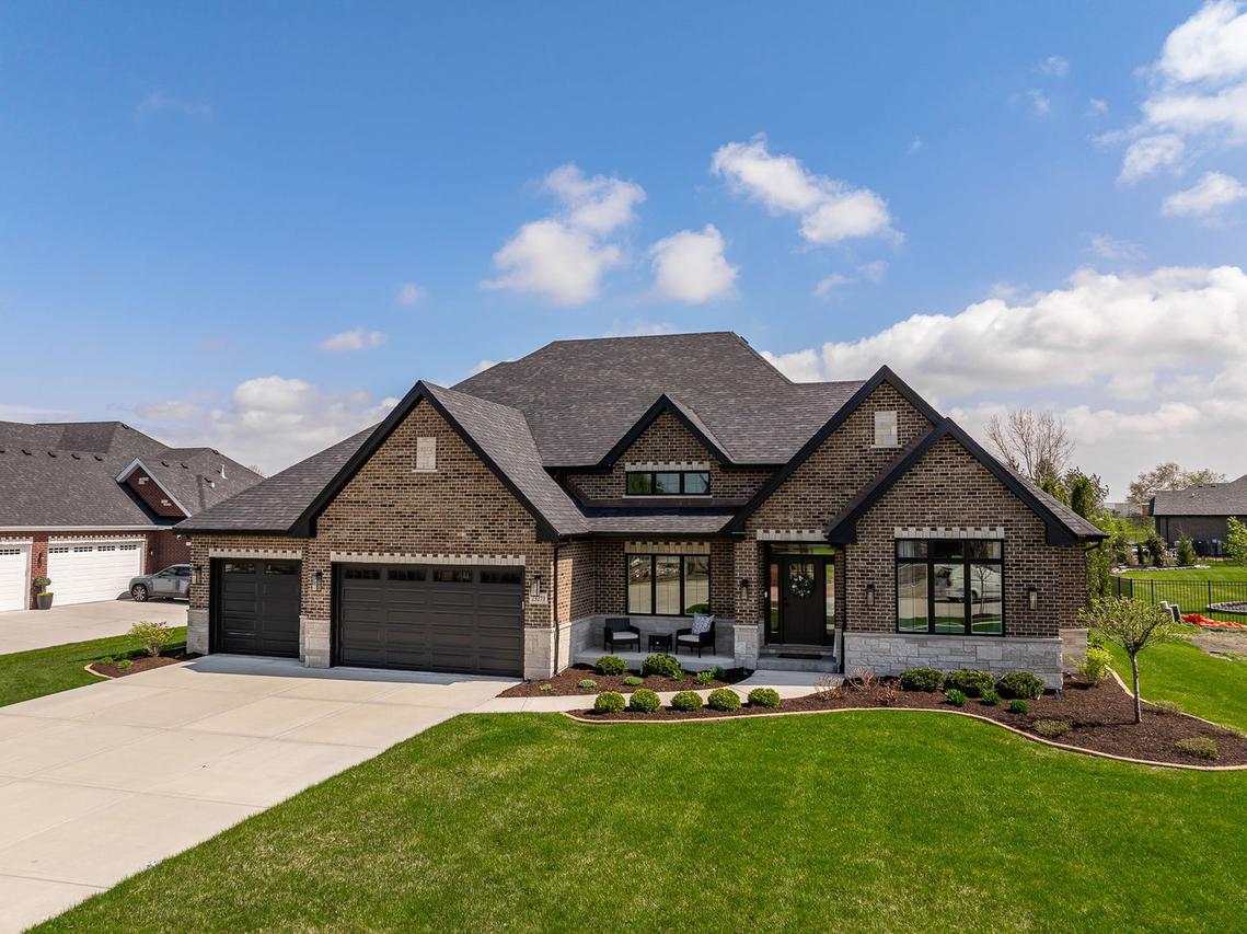 23271 Jackson Branch Ct., Frankfort, IL 60423