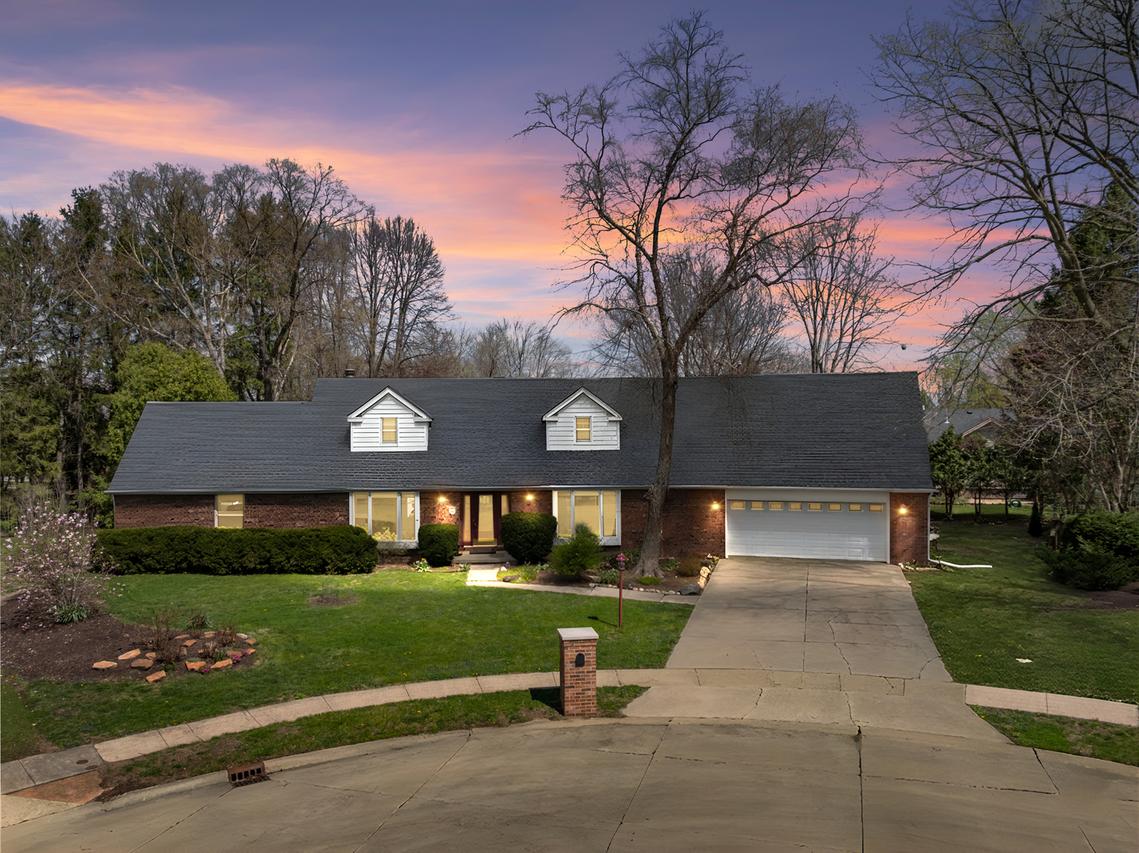 1908 Woodfield Rd., Champaign, IL 61822