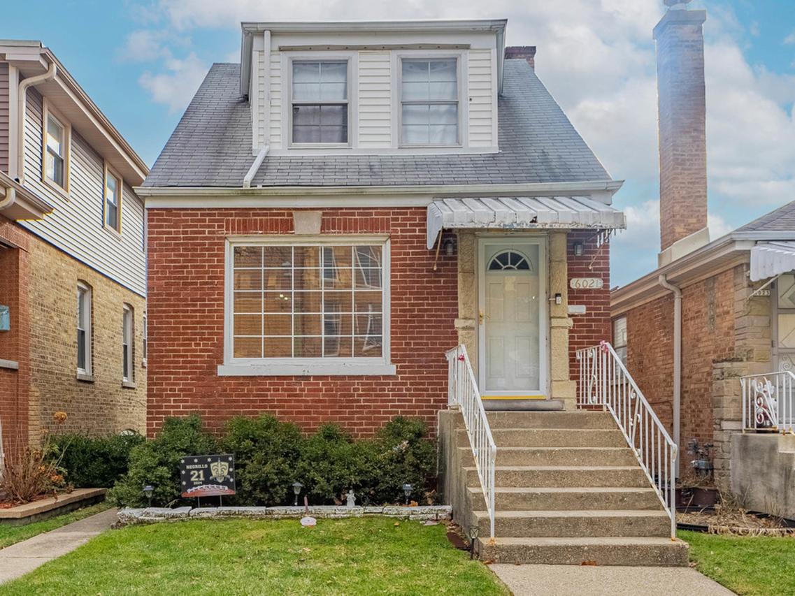 [Address Hidden by Seller], Chicago, IL 60634