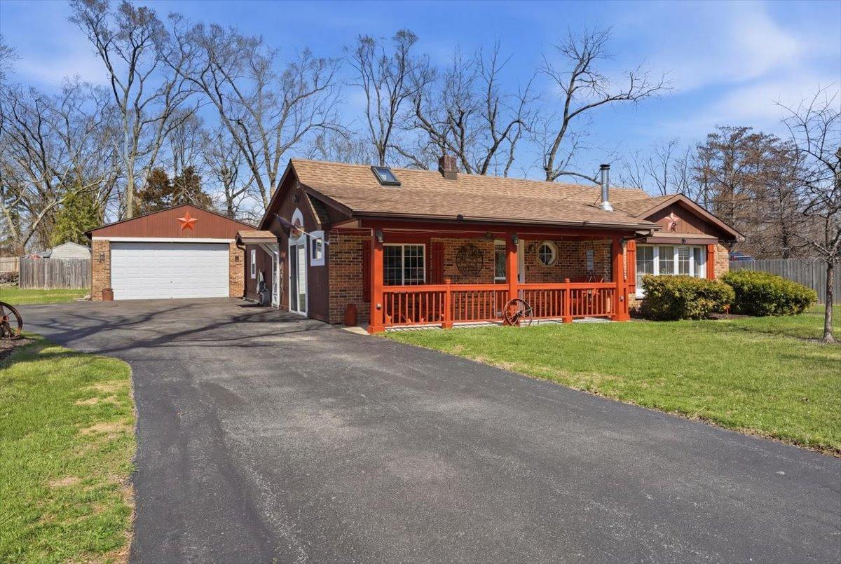 10606 W Eastwood Rd., Beach Park, IL 60087