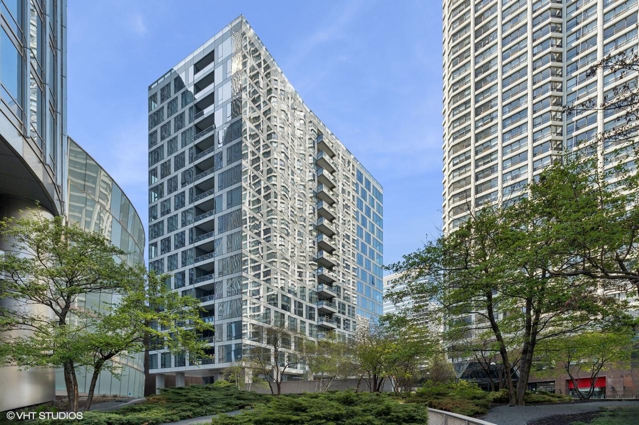 403 N Wabash St. #15B, Chicago, IL 60611
