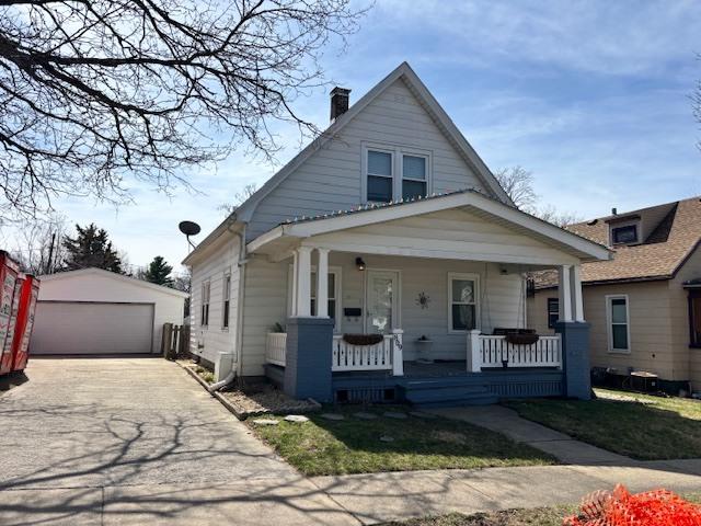 809 E Miller St., Bloomington, IL 61701