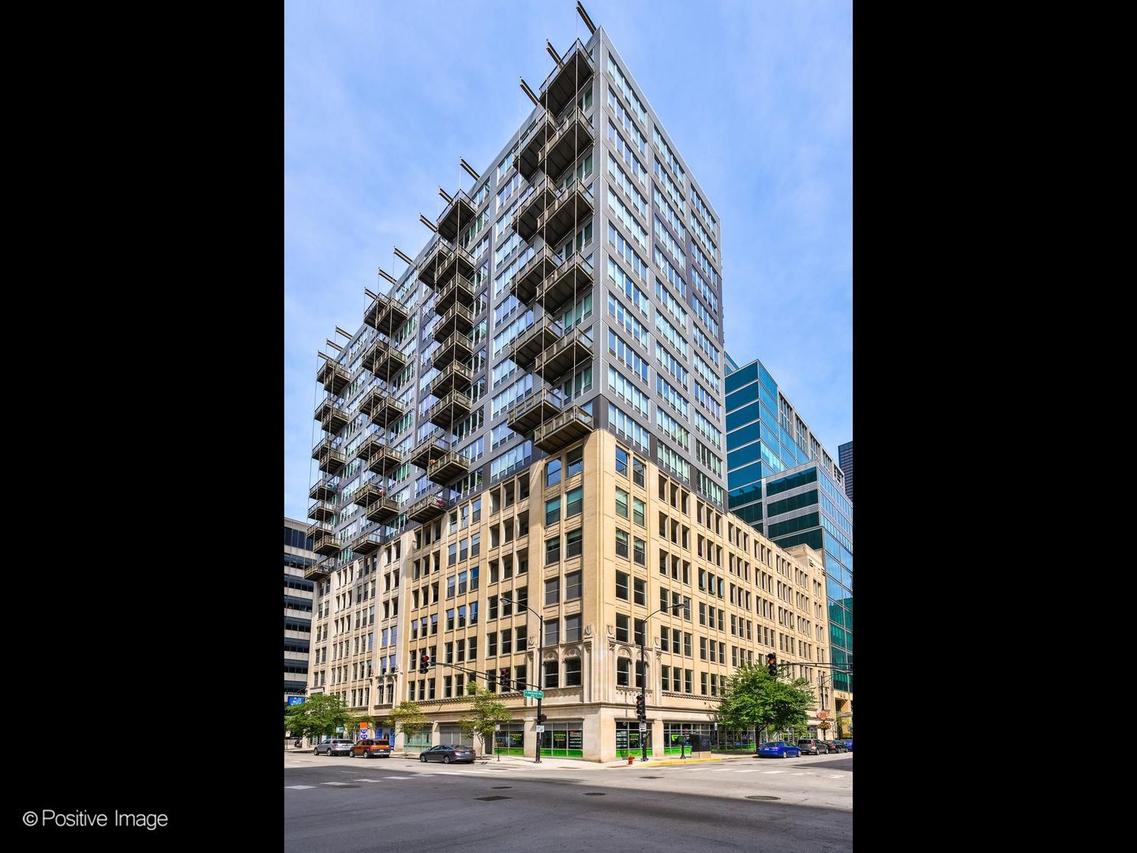[Address Hidden by Seller], Chicago, IL 60661