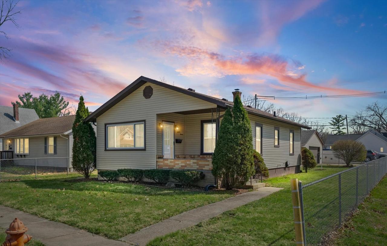 1311 W Hill St., Champaign, IL 61821