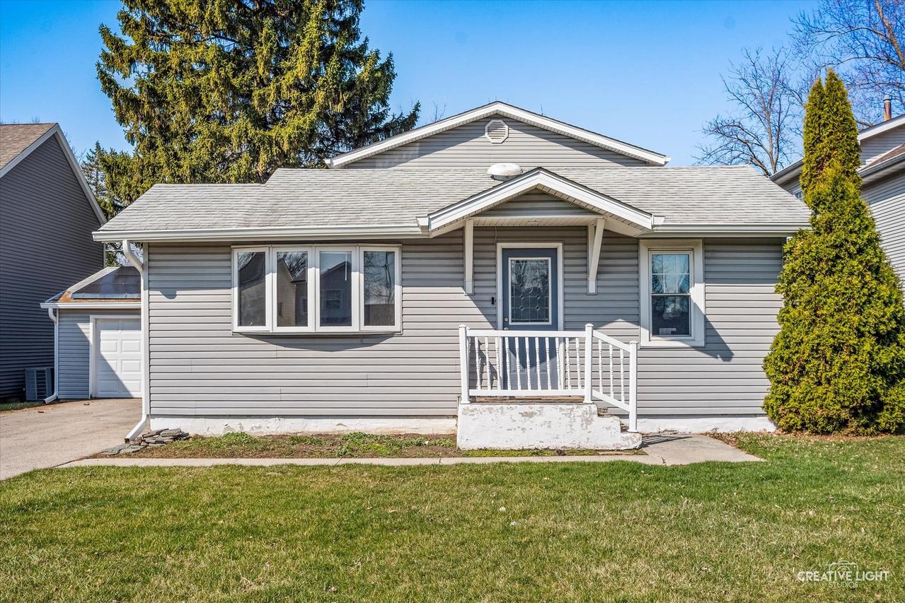 23530 N Park Rd., Lake Zurich, IL 60047