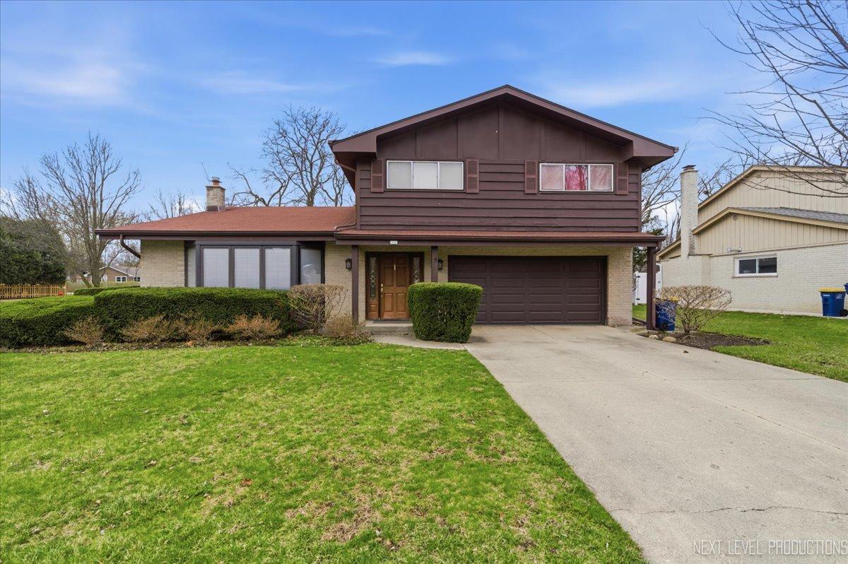 1708 Longvalley Dr., Northbrook, IL 60062