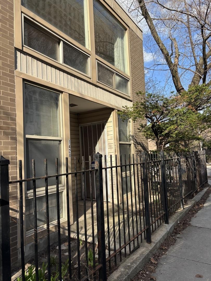 1428 E 55th St., Chicago, IL 60615