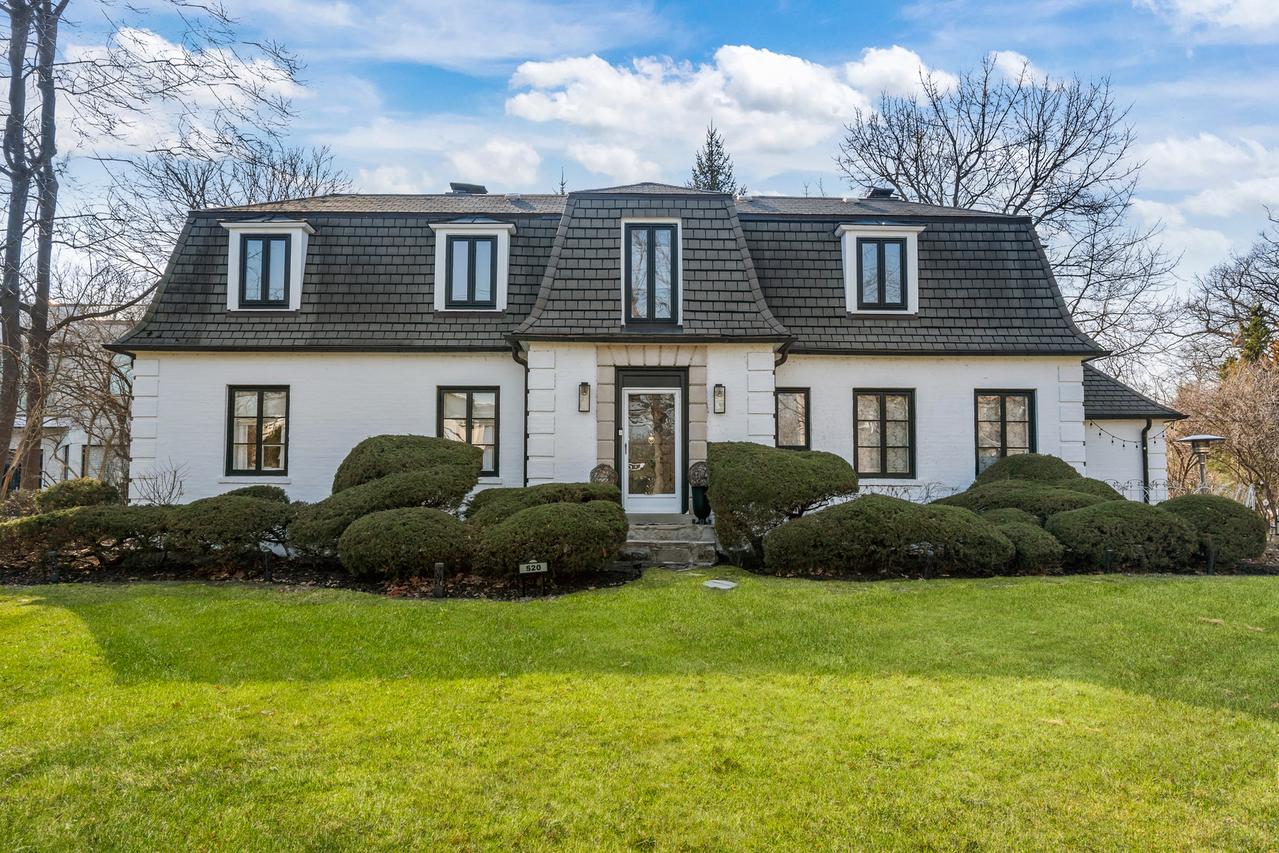 520 Sheridan Rd., Highland Park, IL 60035