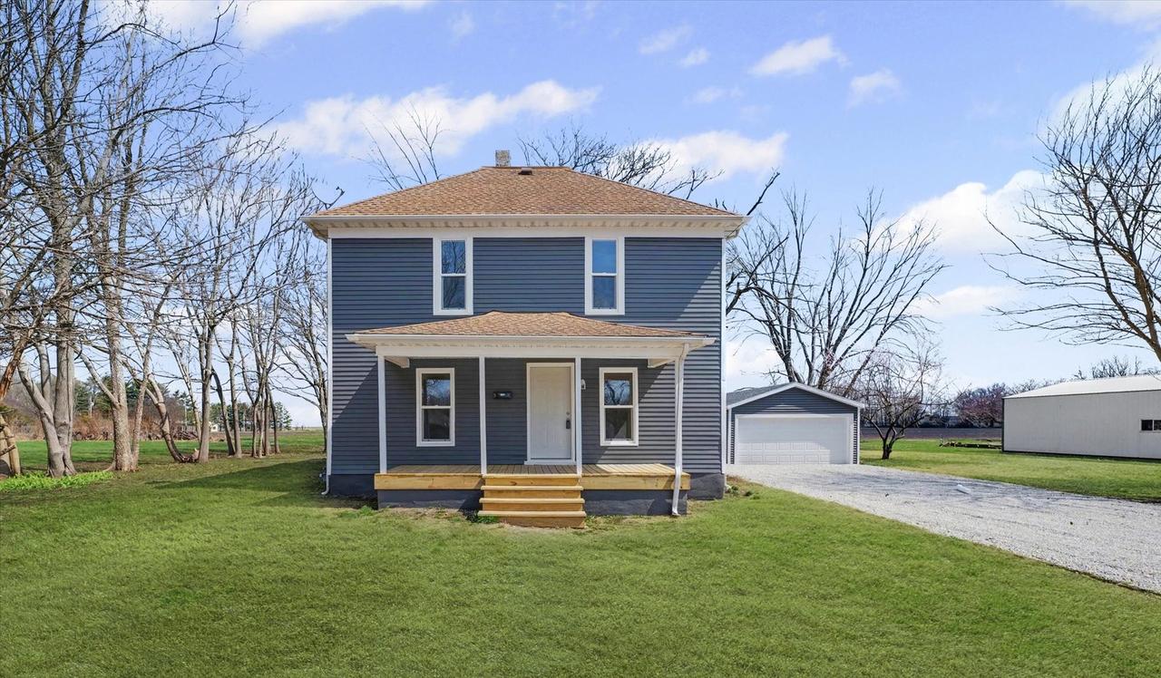 365 N Lincoln St., Bement, IL 61813