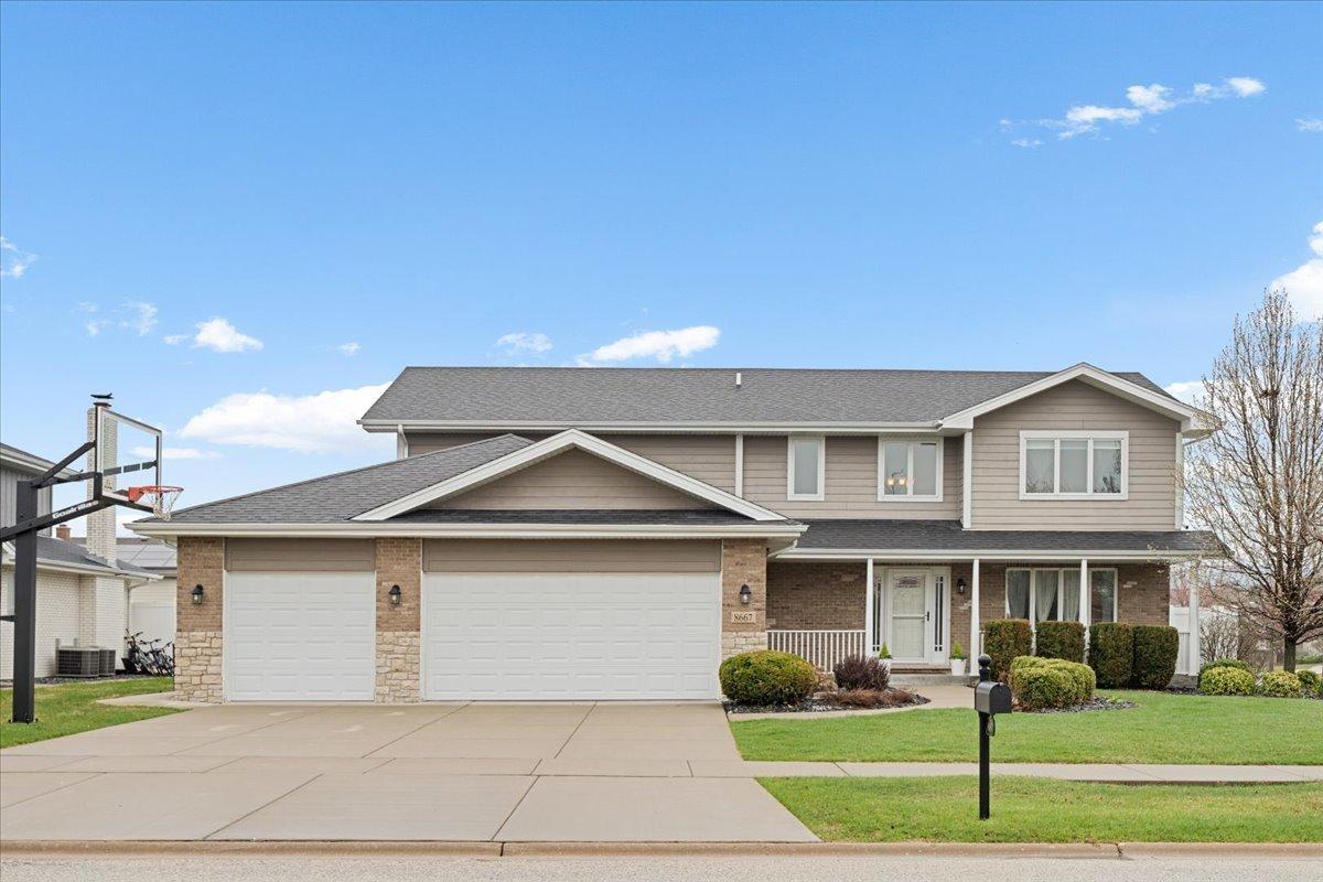 8667 Monaghan Dr., Tinley Park, IL 60487