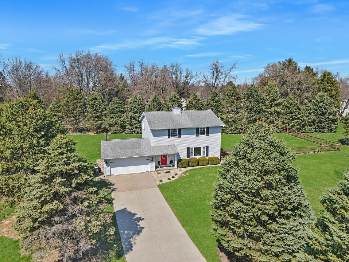 18788 Us 150 Hwy., Bloomington, IL 61705