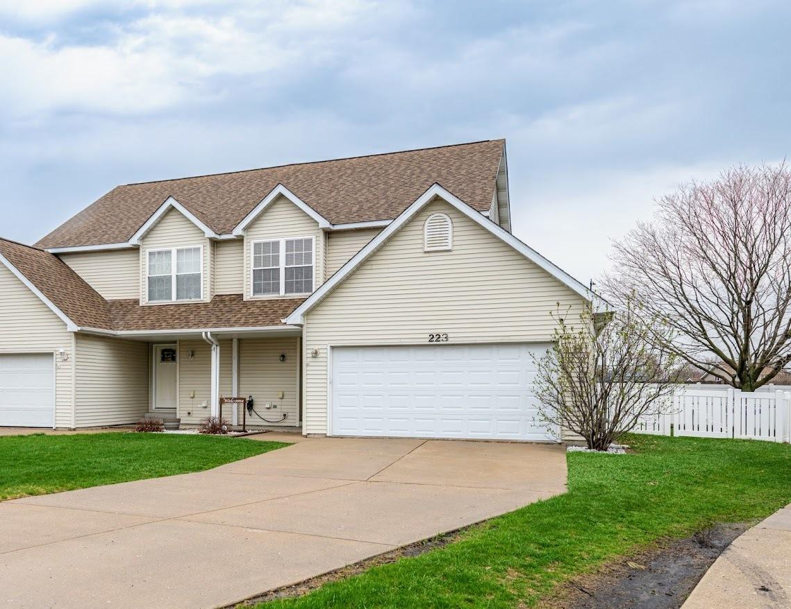 223 Huntington Ct., Shorewood, IL 60404